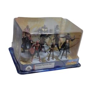 Disney Marvel Avengers Infinity War Deluxe Figurine Set-- New In Box